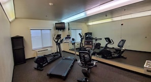 Fitness facility - Best Western Executive Inn & Suites (Madisonville)