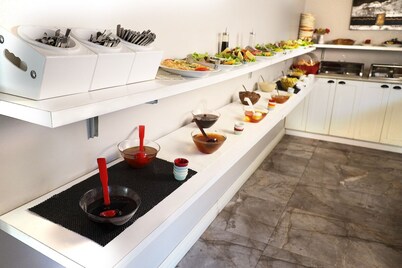 Bakirkoy Tashan Business & Airport Hotel