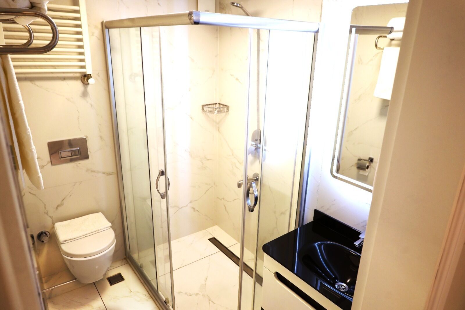 Foto - Bakirkoy Tashan Business & Airport Hotel