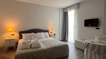 Phòng Suite Junior | Bộ đồ giường kháng dị ứng, minibar, két bảo mật tại phòng, bàn
