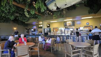 5 restaurants, breakfast, lunch, dinner served; Mexican cuisine