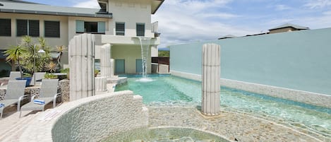 Udendørs pool