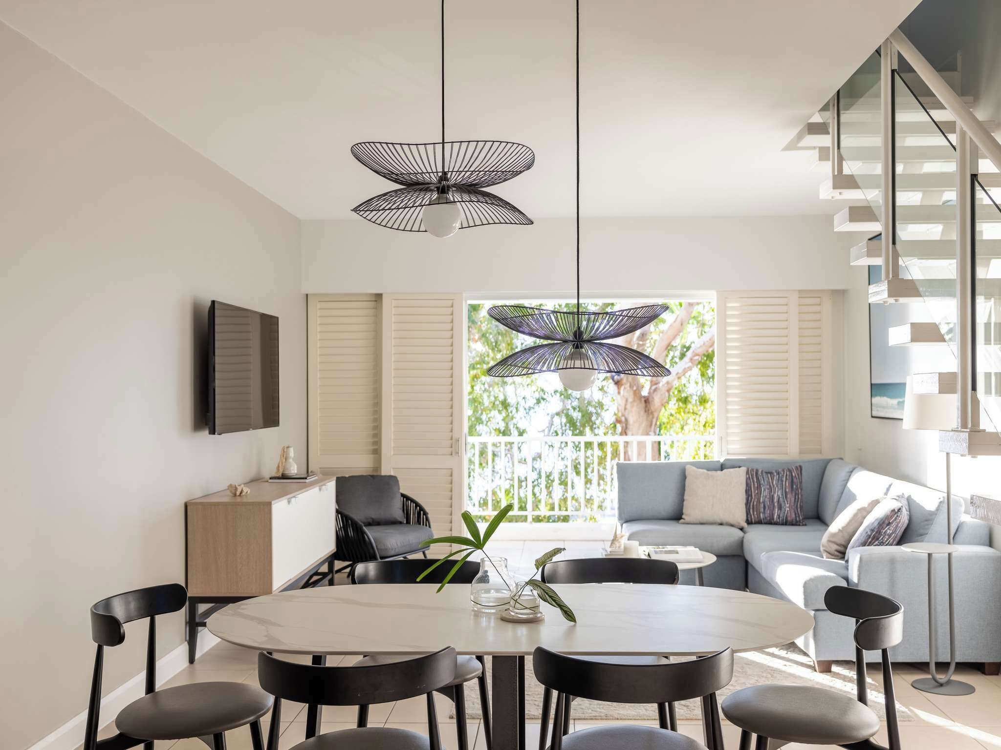 Loftsleilighet – grand, 3 soverom | Oppholdsområde | Flatskjerm-TV