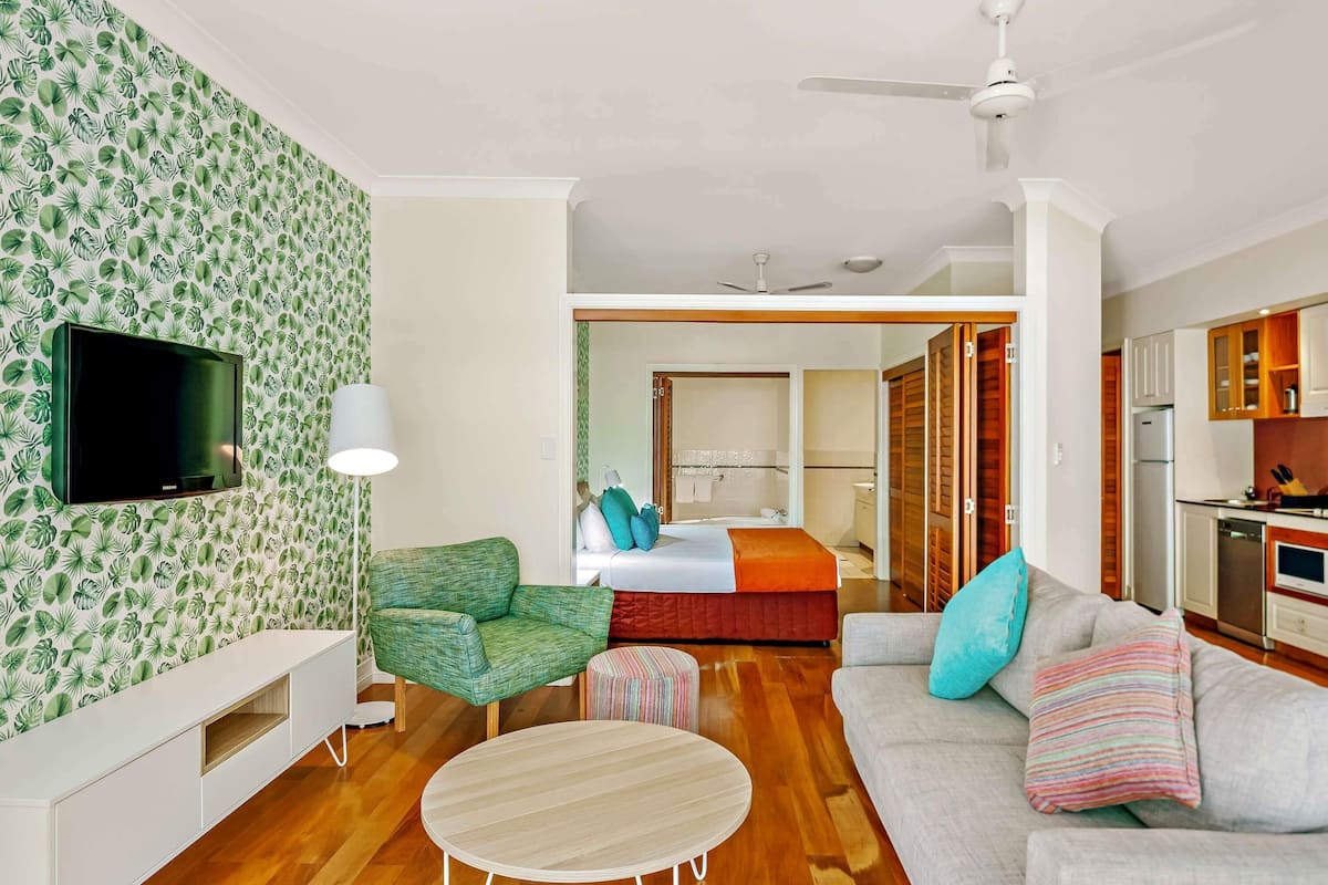 2 개의 침실, 객실 내 금고, 책상, 다리미/다리미판