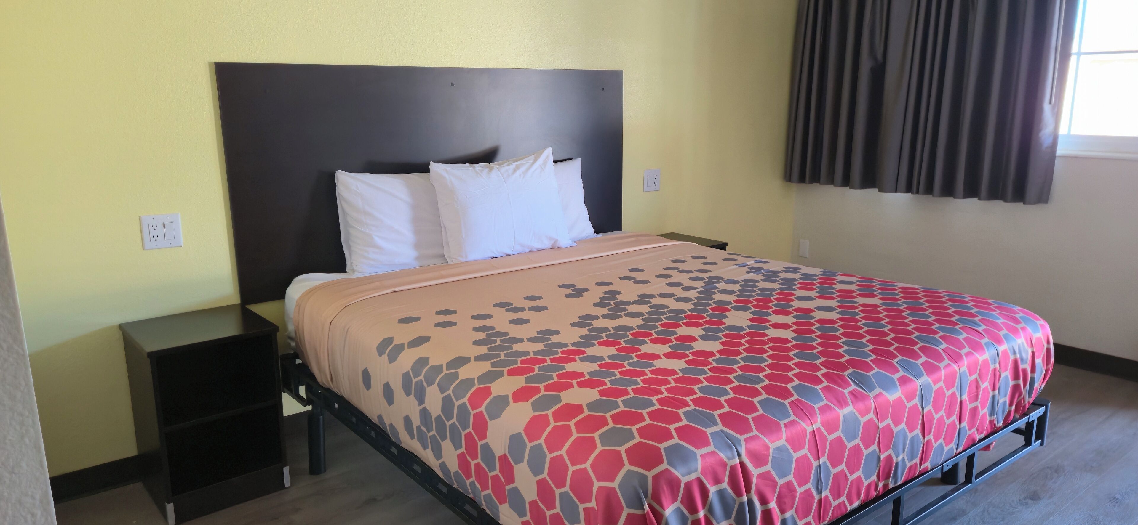 Room, 1 King Bed | Desk, laptop workspace, blackout drapes, iron/ironing board