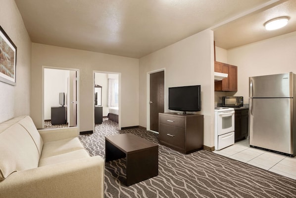 Suite, Multiple Beds, Non Smoking (Two-Bedroom)