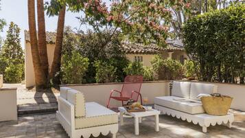 Suite, Mezzanine | Premium bedding, Select Comfort beds, minibar, in-room safe