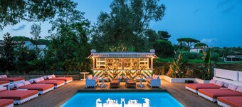 Hôtel La Tartane Saint -Tropez