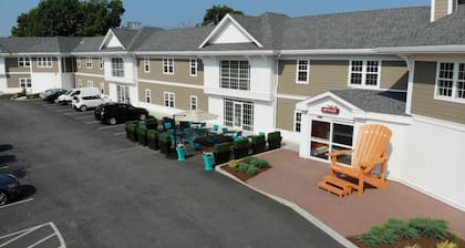 Howard Johnson by Wyndham Quincy/Boston