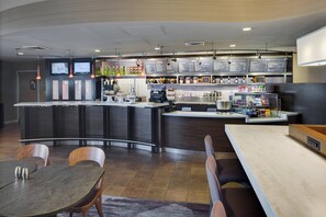 Bar (en la propiedad)