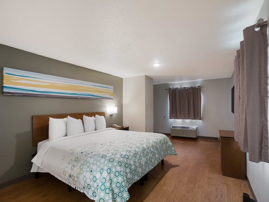 Estúdio, 1 cama Queen, para não fumantes | Wi-Fi de cortesia, roupa de cama