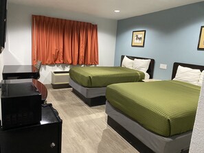 Habitación básica doble | Wifi gratis y ropa de cama 