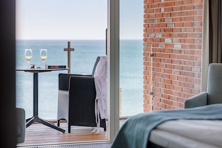 ๋๋ธ๋ฃธ, ๋ฐ์ฝ๋, ๋ฐ๋ค ์ ๋ง | ํ
๋ผ์ค/ํํฐ์ค