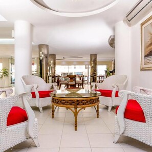 Reception - Hotel Romimar (Punta del Este)