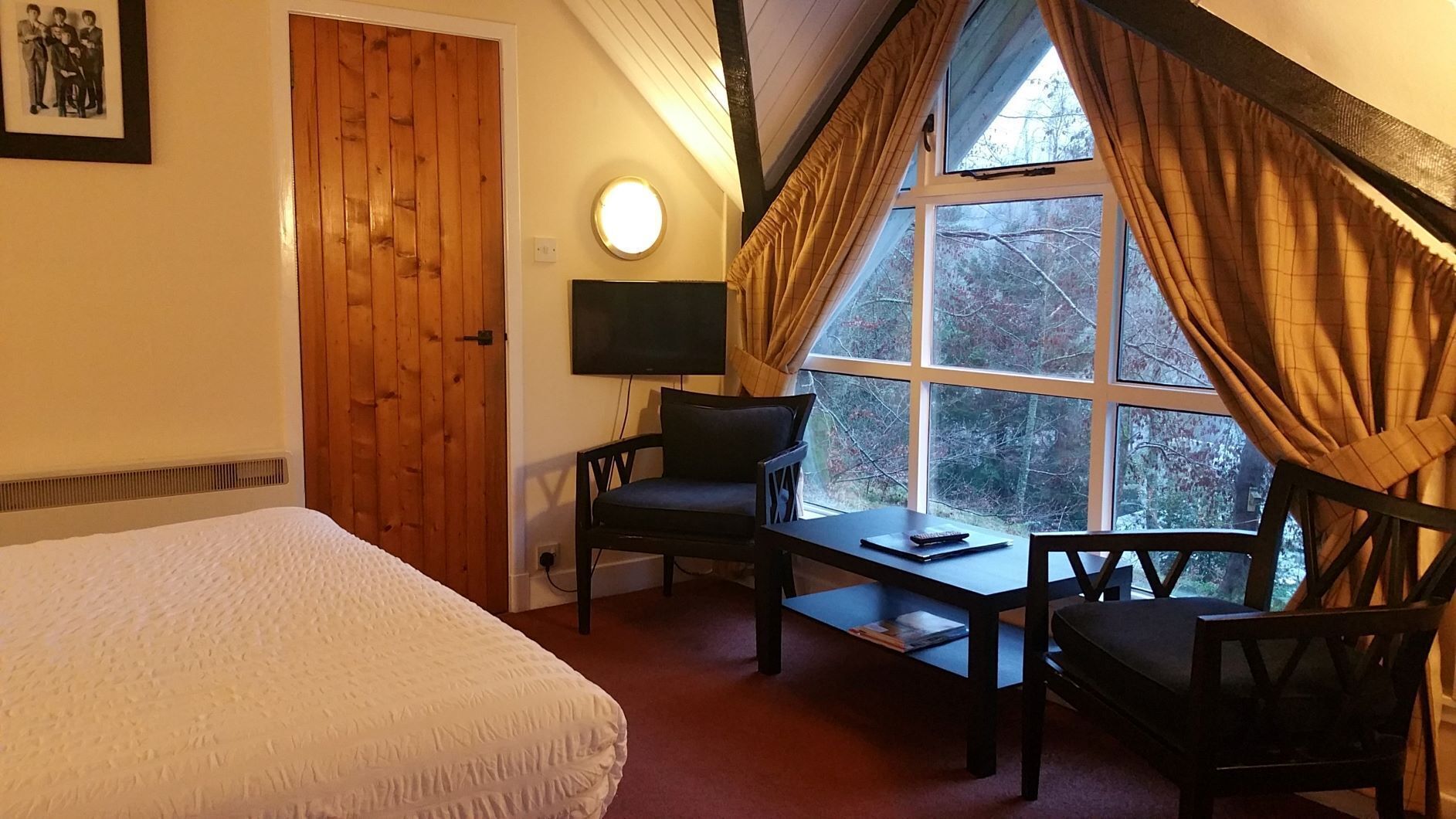 1 bedroom, premium bedding, down duvets, individually decorated