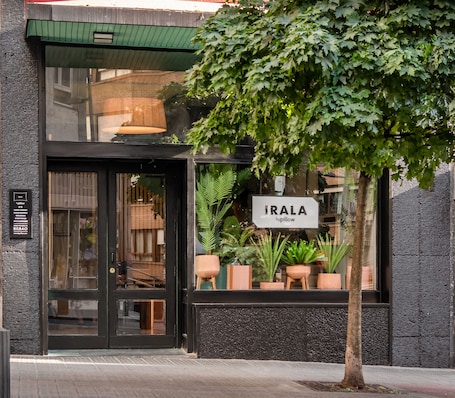 Fachada de la propiedad