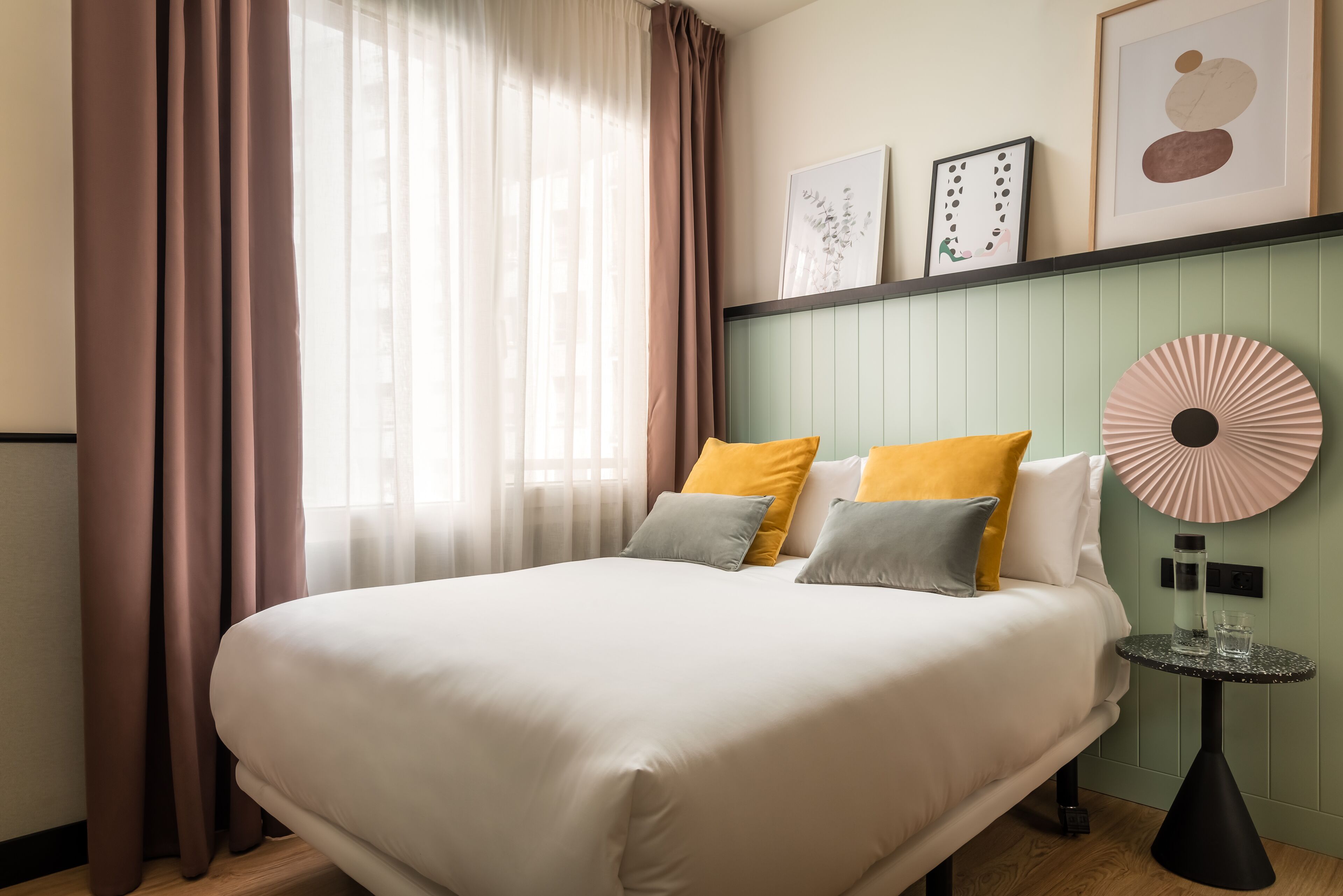 Habitación Doble Matrimonial | Caja fuerte, escritorio, sistema de insonorización y wifi gratis