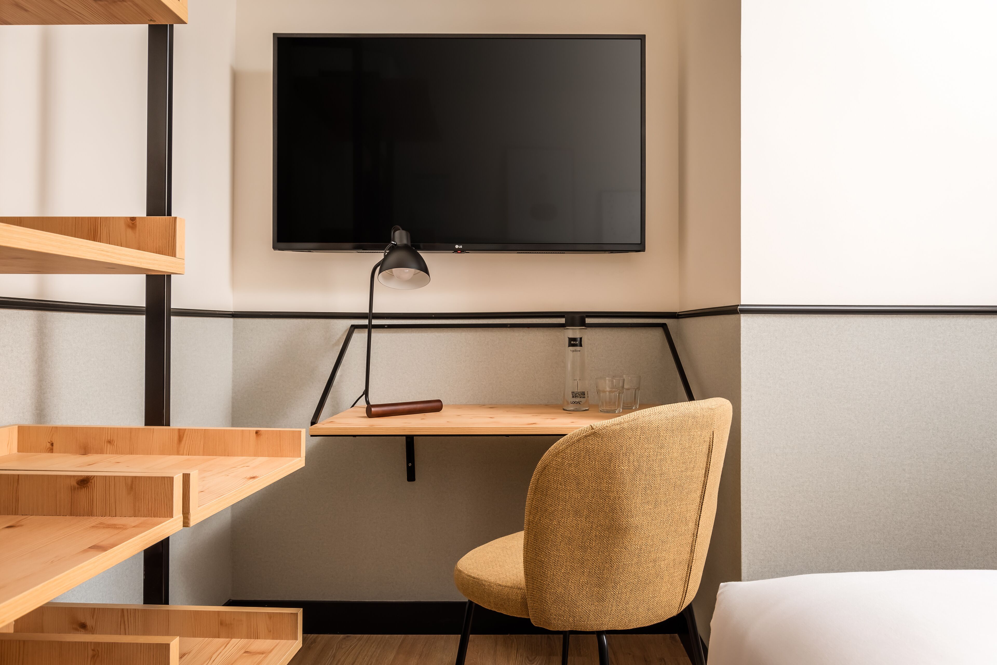 in-room safe, desk, free wifi, bed sheets