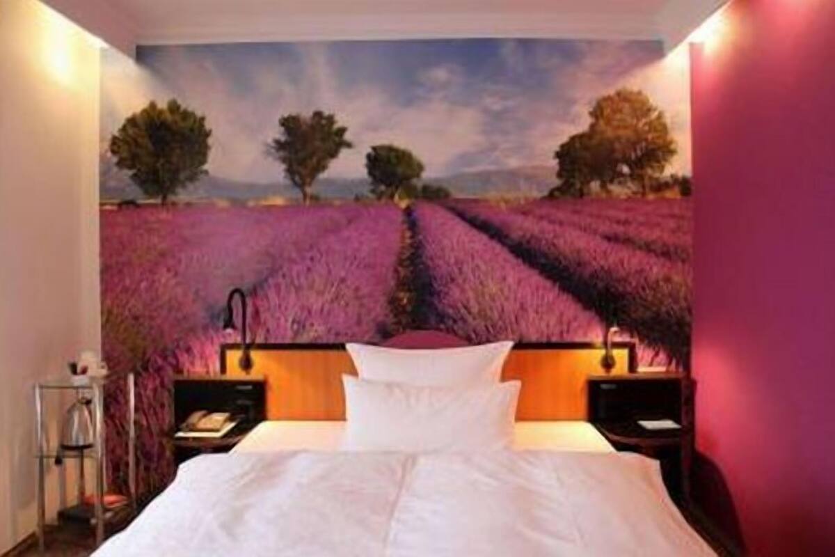 comfort single room | free minibar items, in-room safe, desk, soundproofing