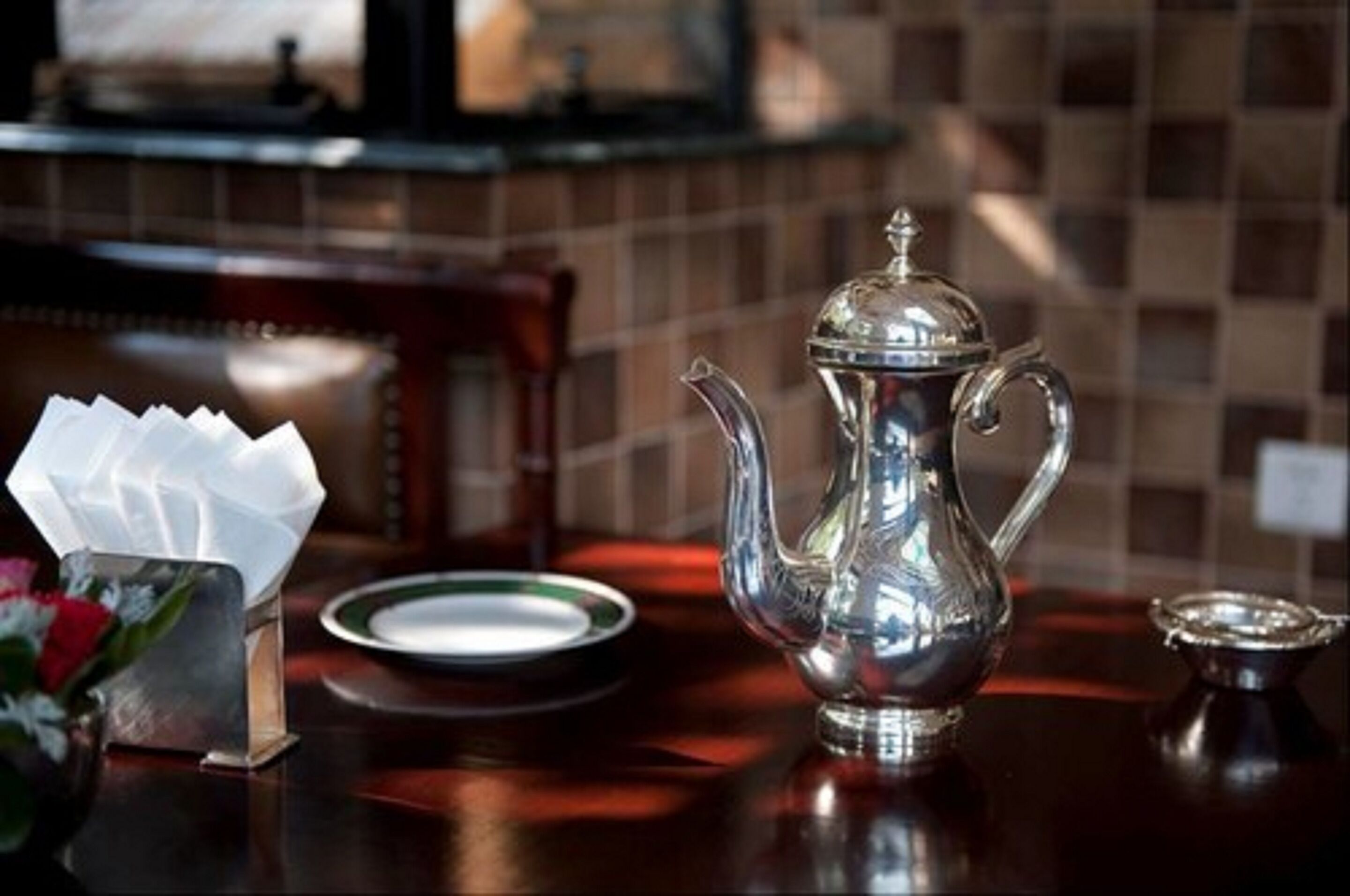 lunch and dinner served