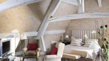 Télévision LCD de 42 pouces avec chaînes par satellite, télévision