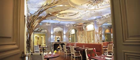 Breakfast, lunch, dinner served; French cuisine