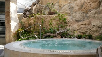 Behandlungsräume für Paare, Sauna, Whirlpool, Türkisches Bad/Hamam