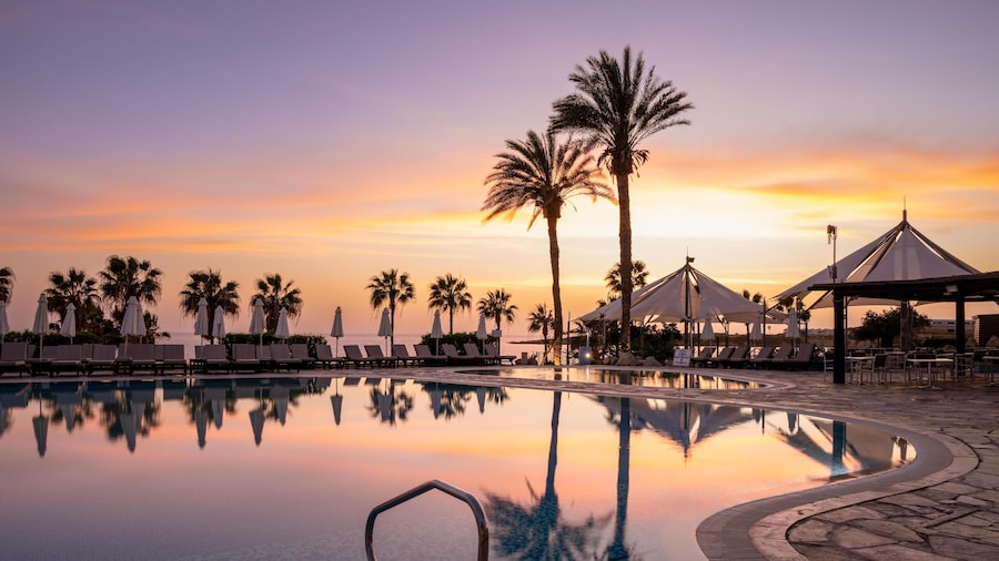 Coral Beach Hotel and Resort