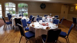 Interior detail - Blarney Castle Hotel (Blarney)