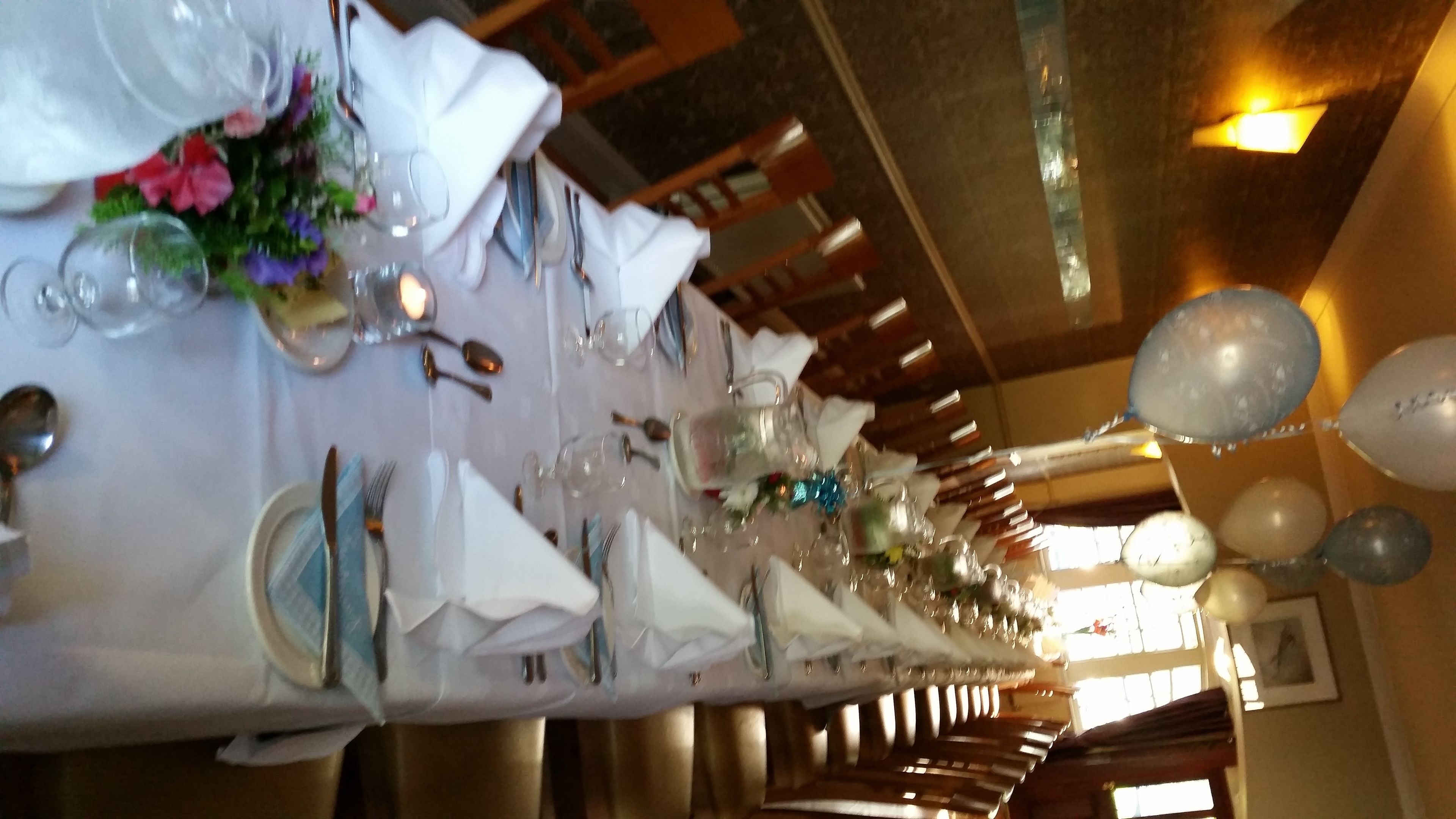 breakfast, lunch and dinner served