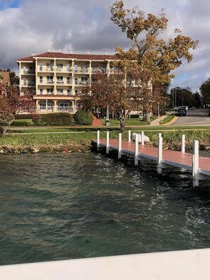 Lago