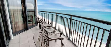 Suite, 2 camere da letto, fronte oceano | Vista balcone