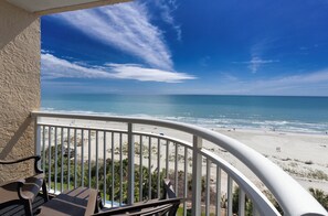 Sailfish Oceanfront Deluxe One Bedroom King Suite | Terrace/patio