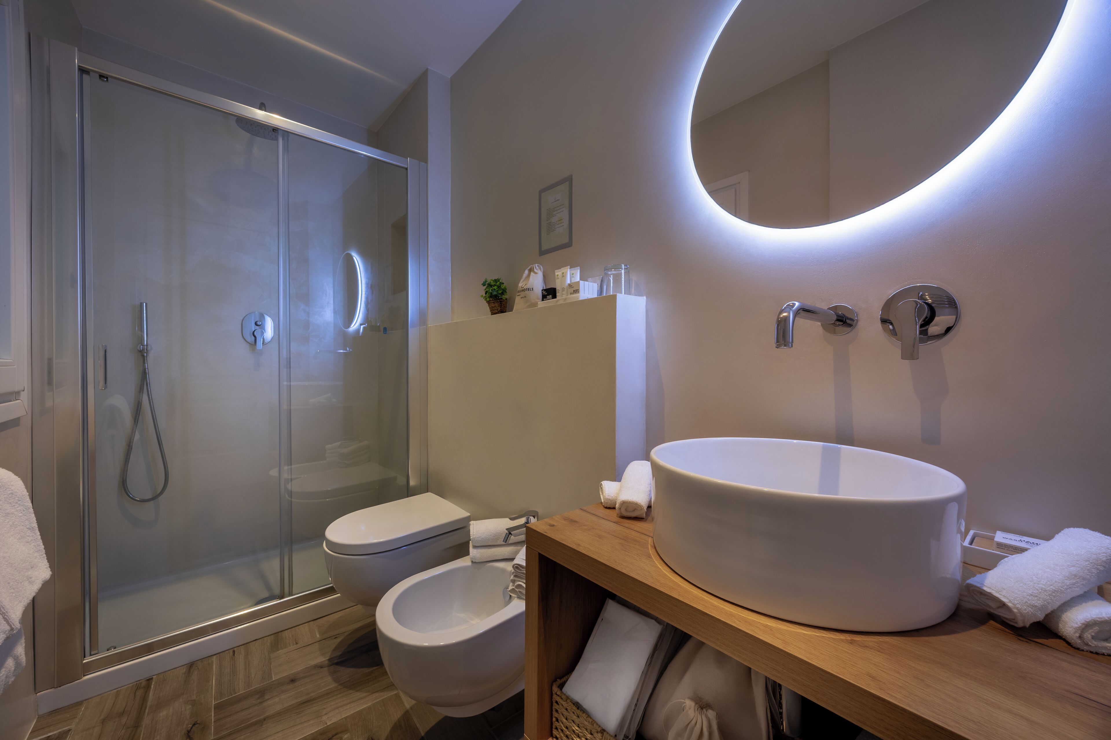 apartment, annex building (stair access only) | bathroom | free toiletries, hair dryer, slippers, towels