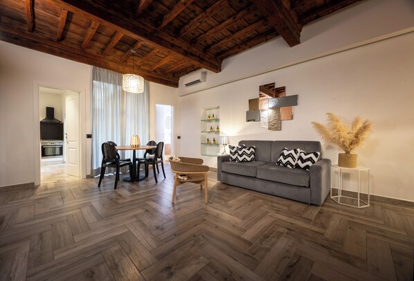 Apartment, Annex (stair access only) | Wohnbereich