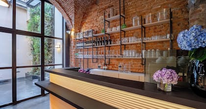 Globus Urban Hotel