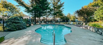 Super 8 by Wyndham Gananoque/Country Squire Resort