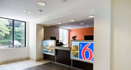 Motel 6 Springfield, VA - Washington DC Southwest