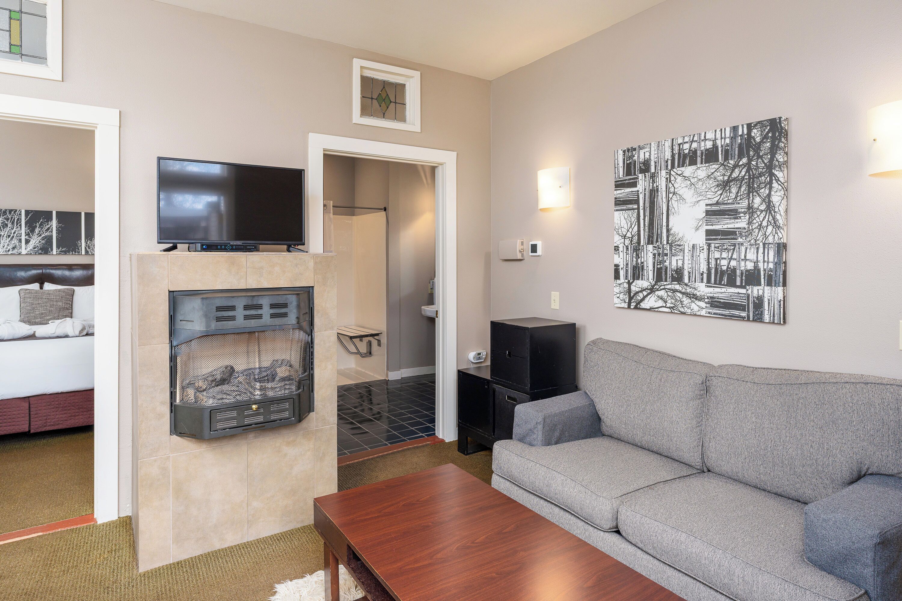 single room | egyptian cotton sheets, premium bedding, individually decorated