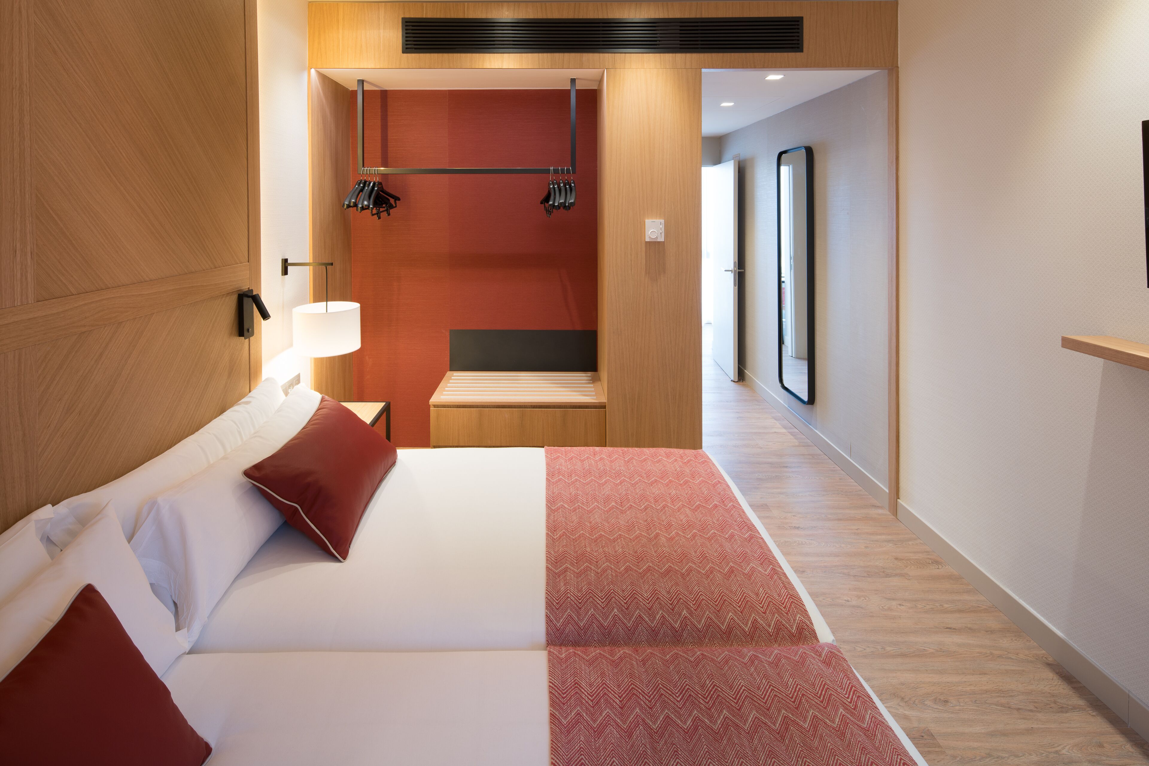 1 bedroom, minibar, in-room safe, desk