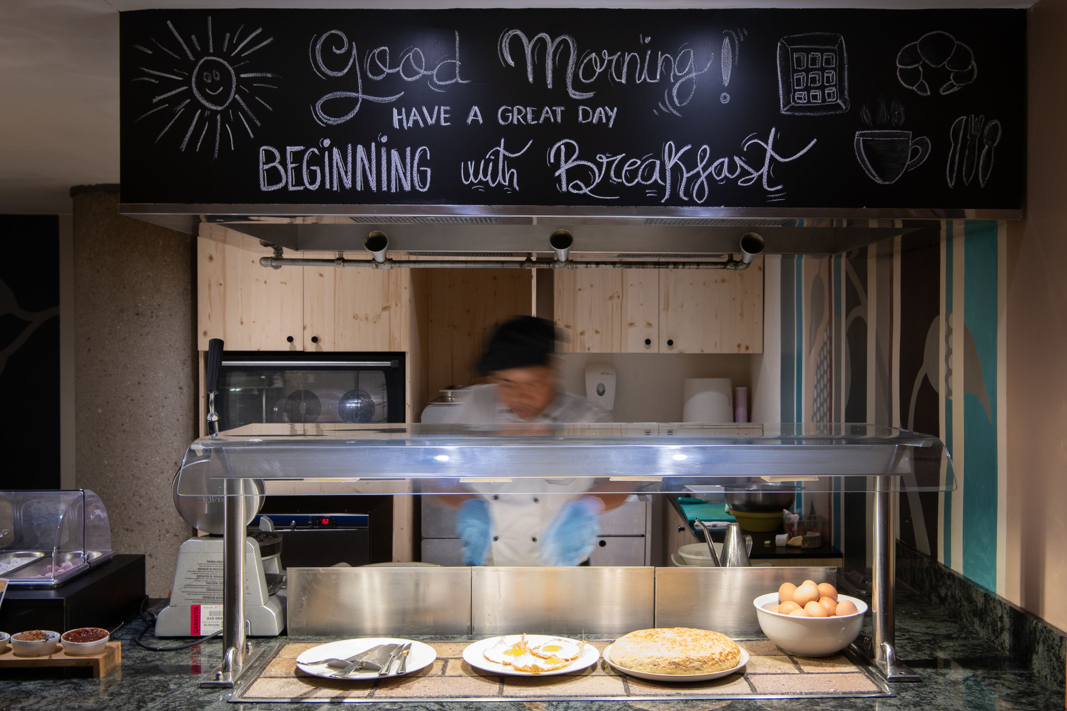 daily buffet breakfast (eur 20 per person)