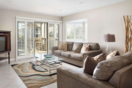 Kingston Plantation Condos - Image 98