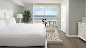 Condo, 2 Bedrooms, Oceanfront | Free cribs/infant beds, free WiFi, bed sheets