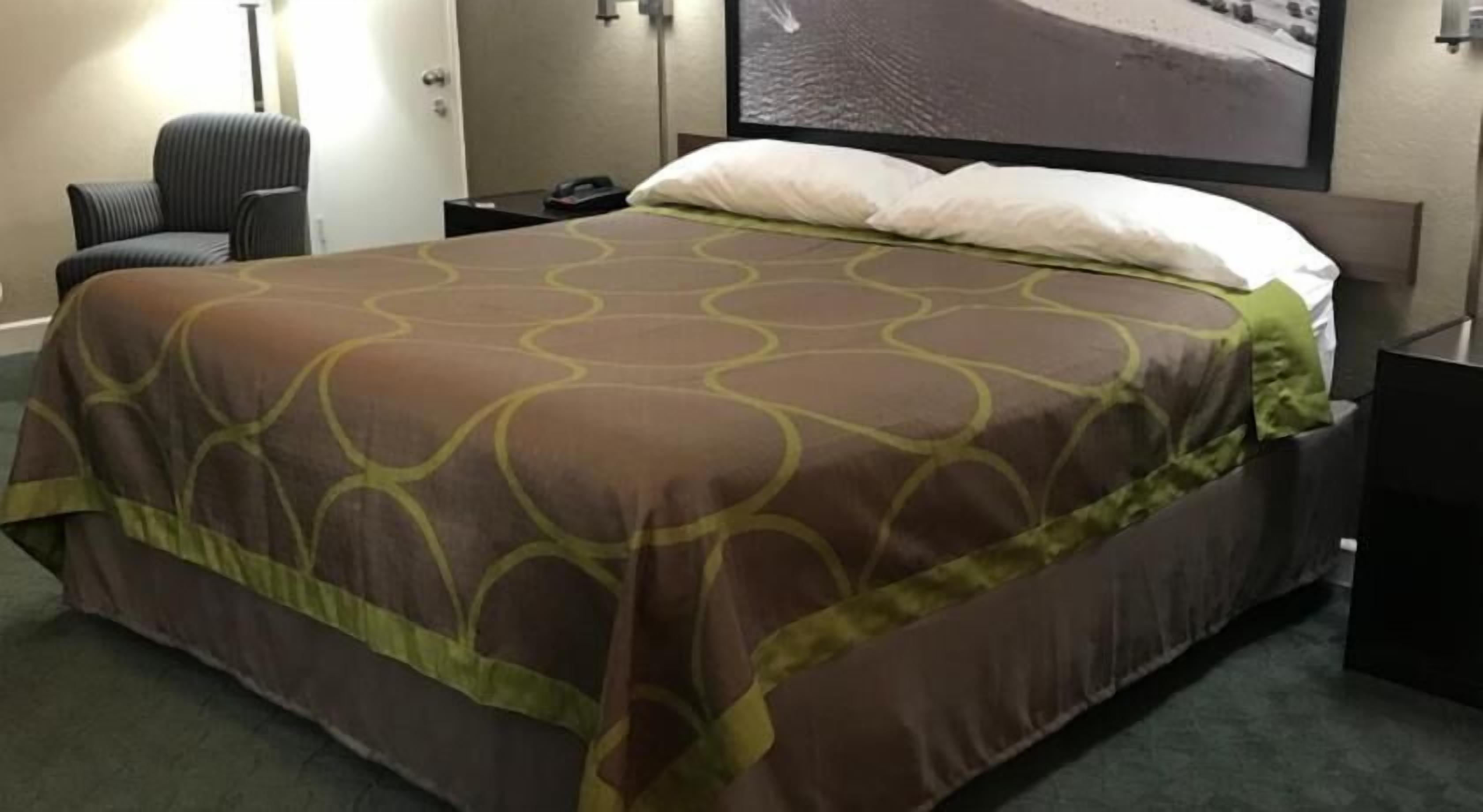 Desk, blackout drapes, iron/ironing board, free cribs/infant beds