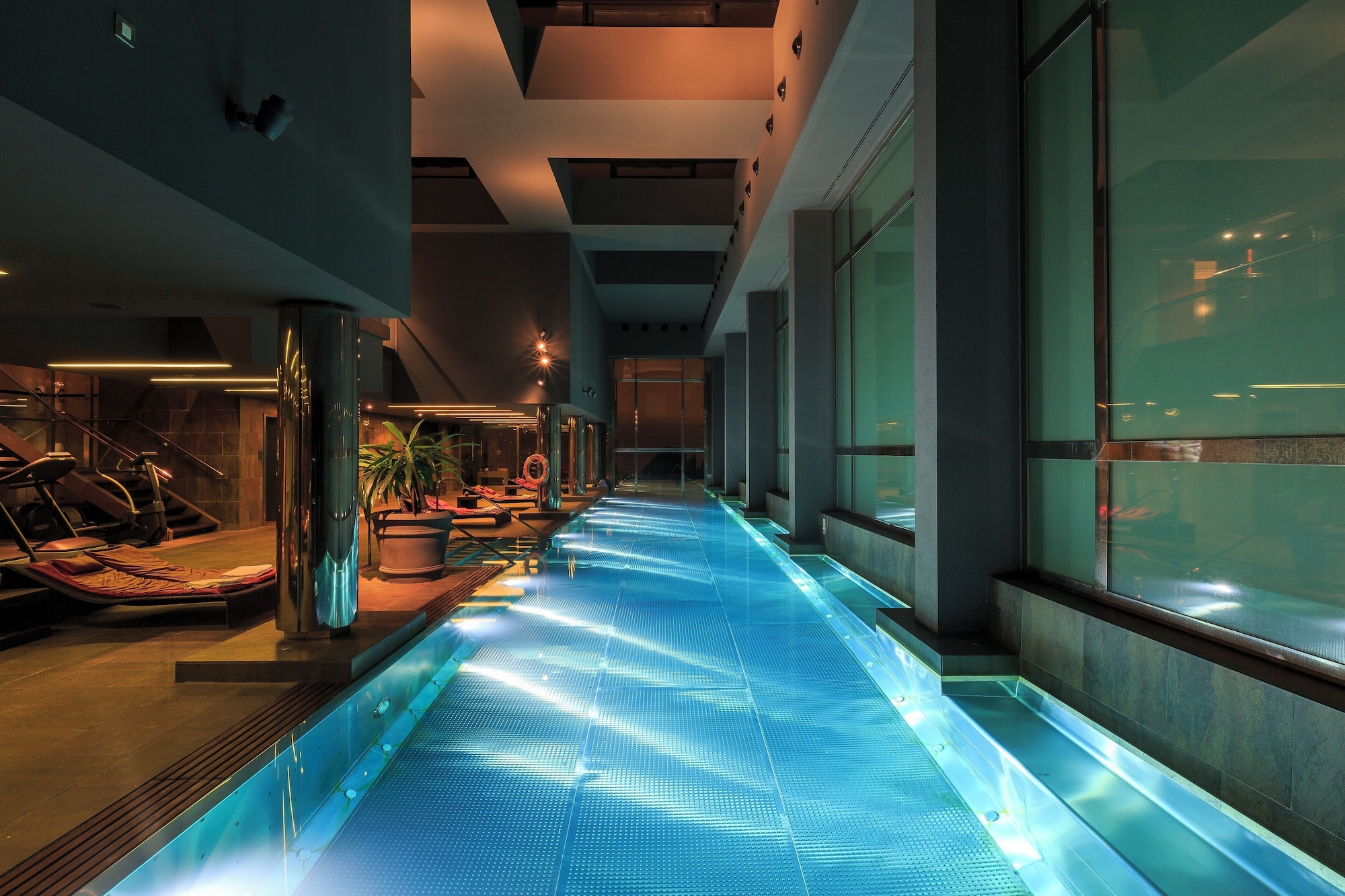 5 Star Hotels