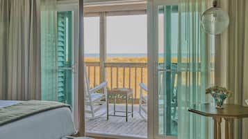 Ropa de cama hipoalergénica, caja fuerte, tabla de planchar con plancha