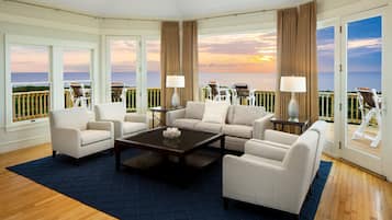 Room, 6 Bedrooms (Caffey House Residence) | Beach/ocean view