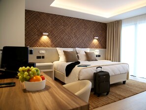 Exclusive Double Room, 1 King Bed, Golf View (Terrace) | Premium bedding, minibar, in-room safe, desk