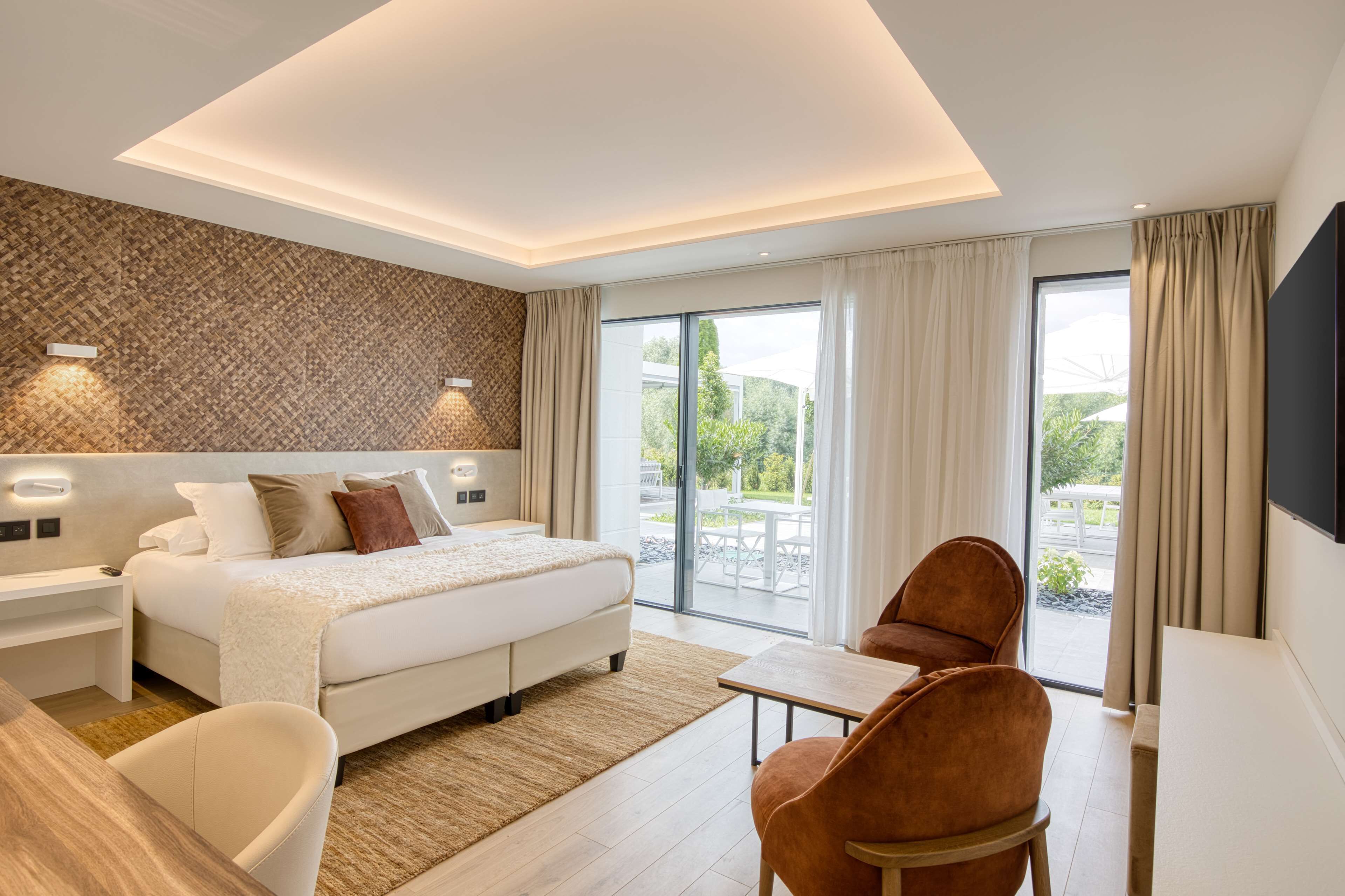 Literie de qualité supérieure, minibar, coffres-forts dans les chambres