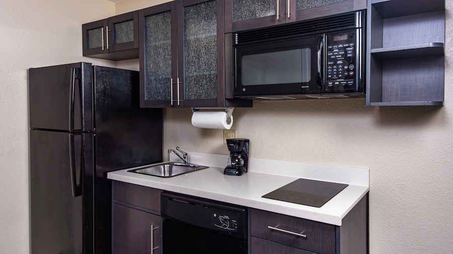Candlewood Suites Appleton by IHG